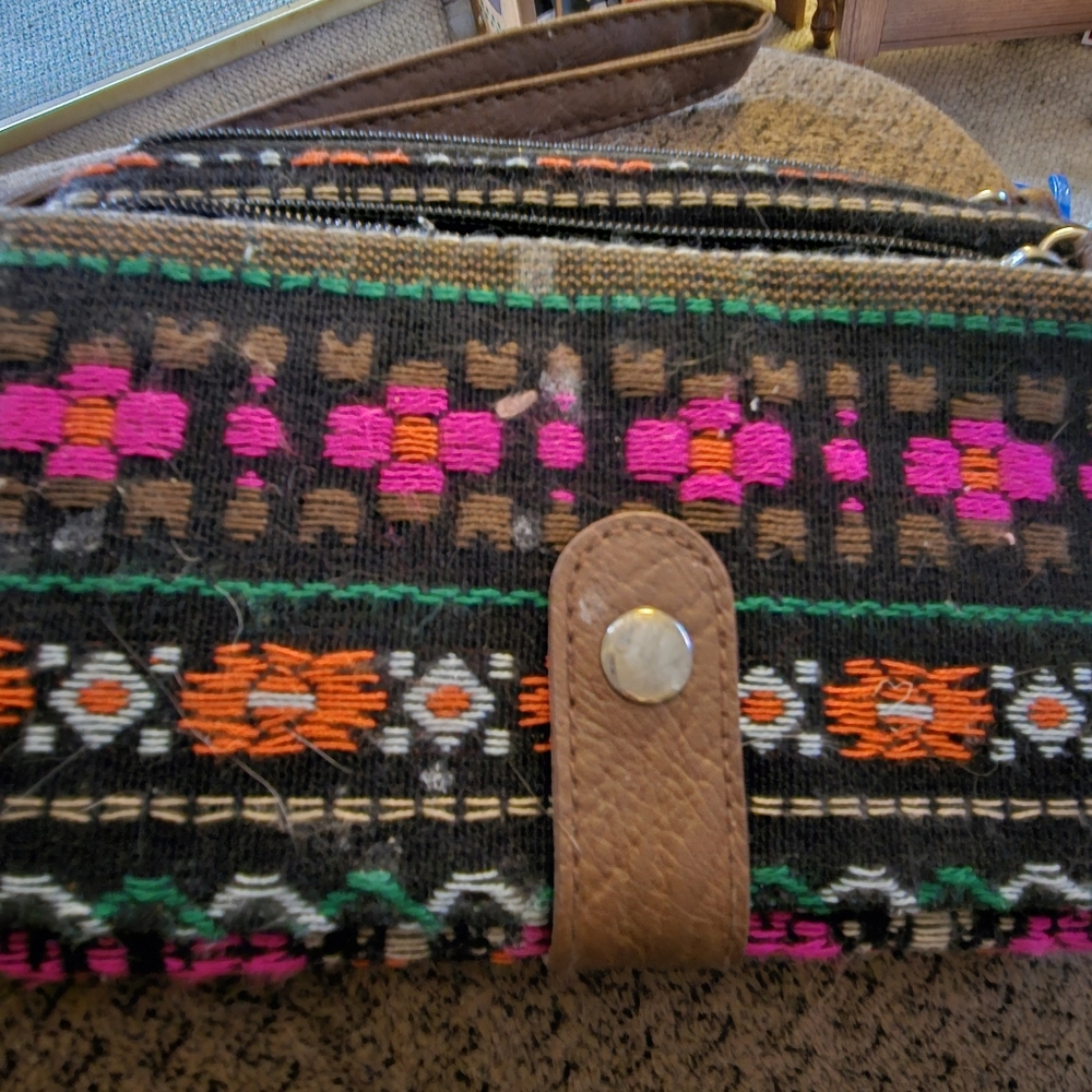 Wristlet - Picture 7 of 7